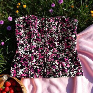 WHITE HOUSE BLACK MARKET WHBM Floral Belted Corset Top Size 6